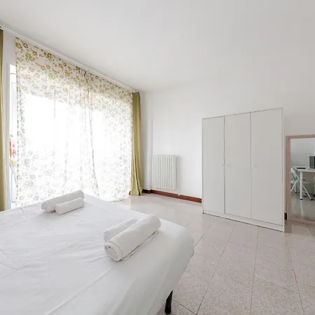 Apartmán Guesthost - Bonola M1 Bright & Functional Flat Milán