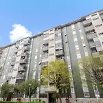 Guesthost - Bonola M1 Bright & Functional Flat Milánó